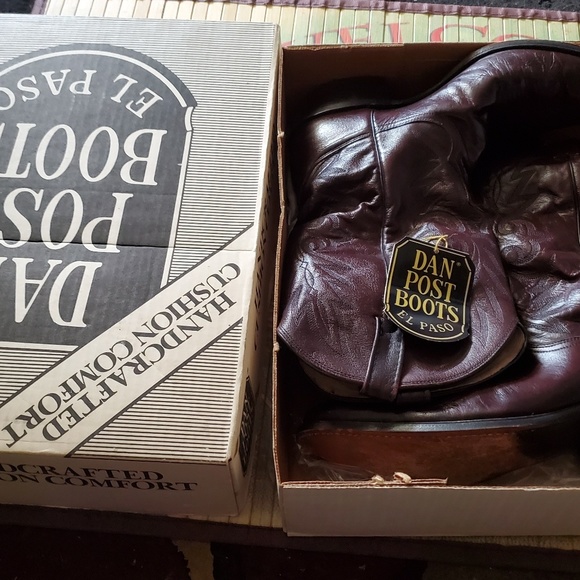 Dan Post COWBOY BOOTS. 12EX-WIDE